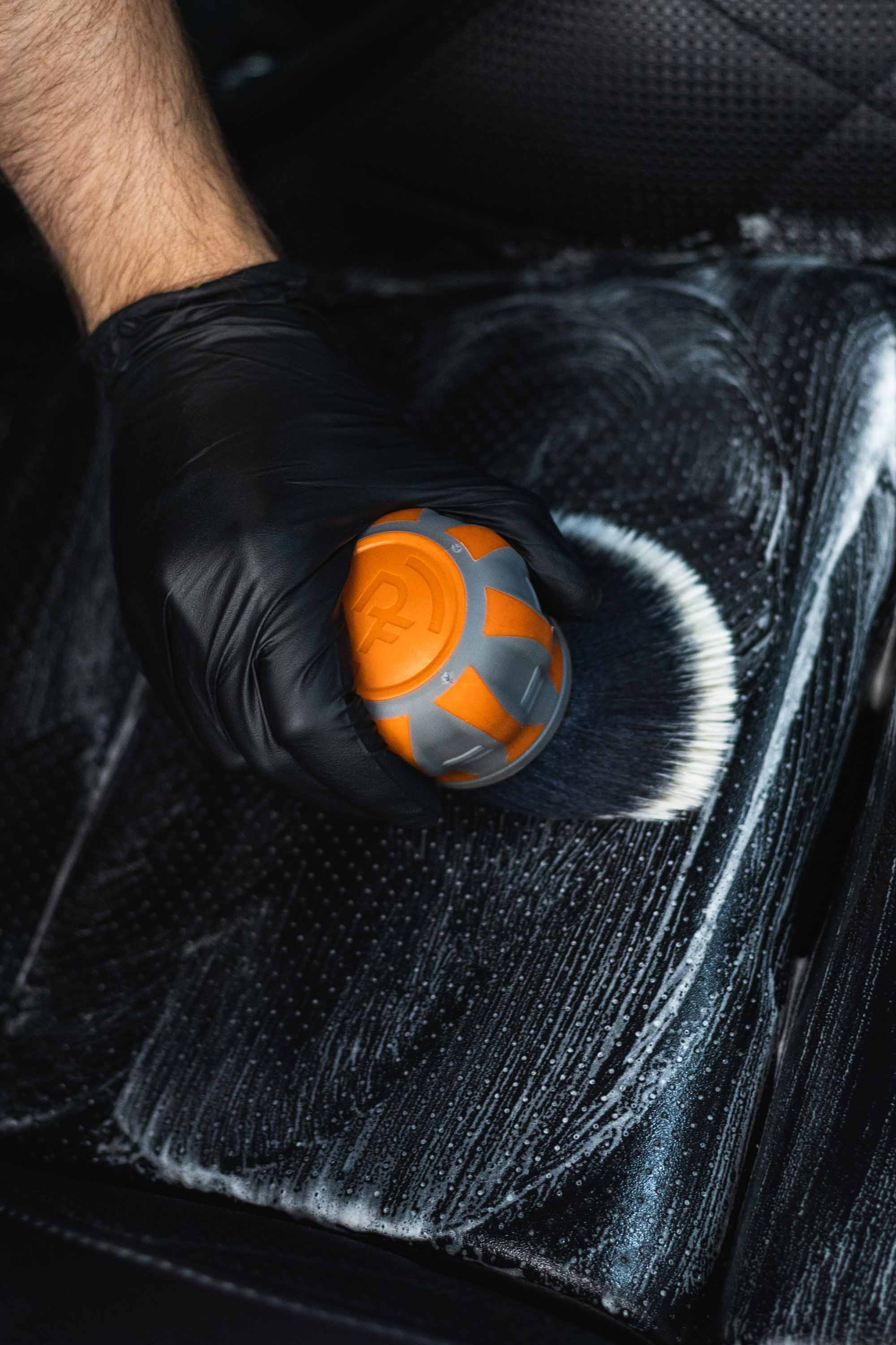 Curveball XL Synthetic Brush - Image 28