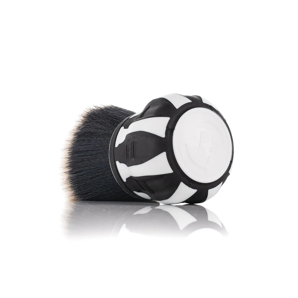 Curveball XL Synthetic Brush - Image 30